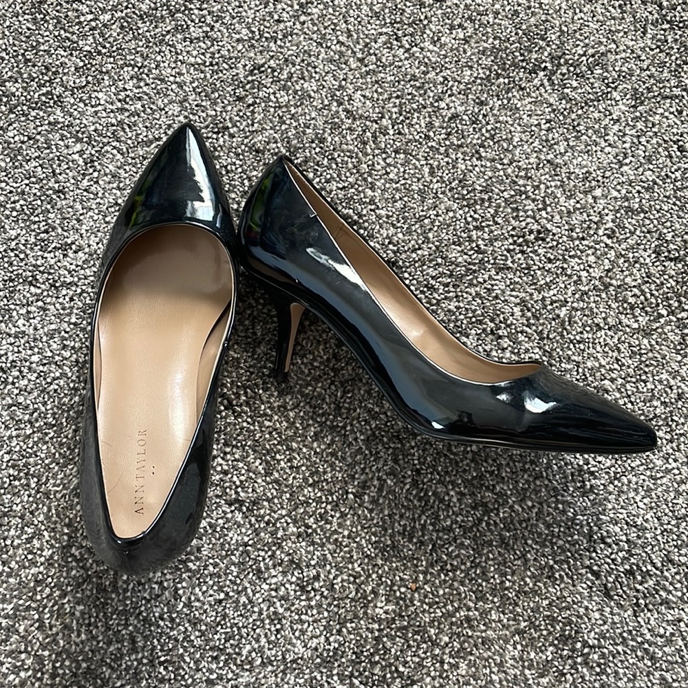 Ann Taylor Business Shoes Like New!